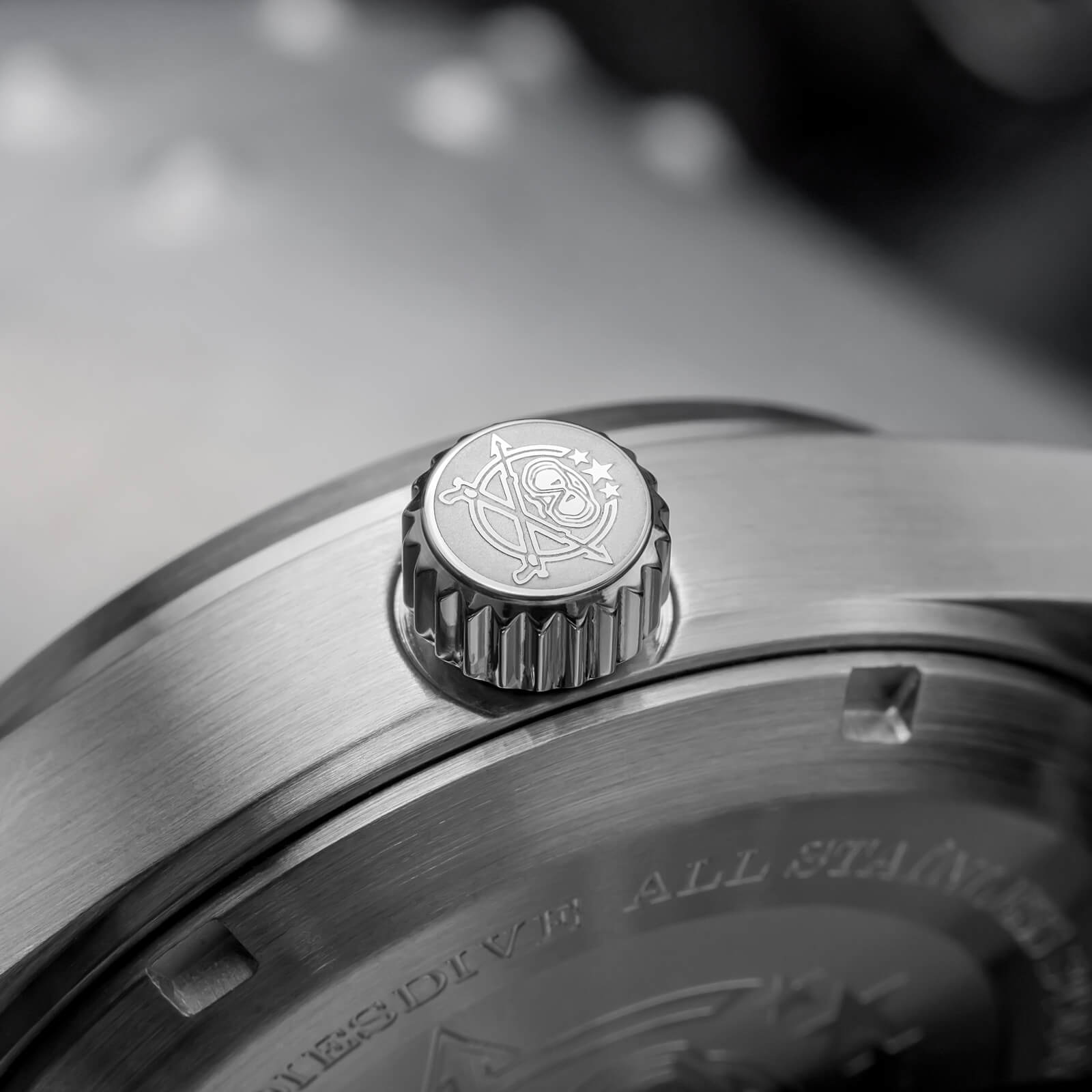 ★Magazzino Italia★ADDIESDIVE Orologio automatico in cristallo di zaffiro da 39 mm Orologio da campo AD2074
