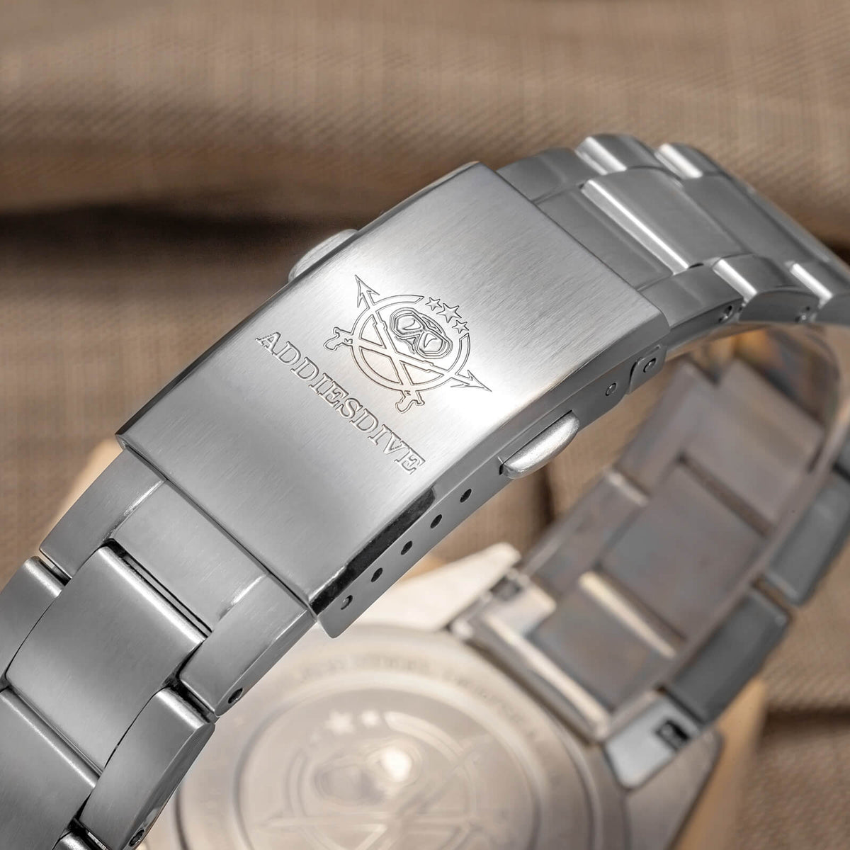 Addiesdive da 36mm Orologio al Quarzo con Cristallo di Zaffiro AD2026