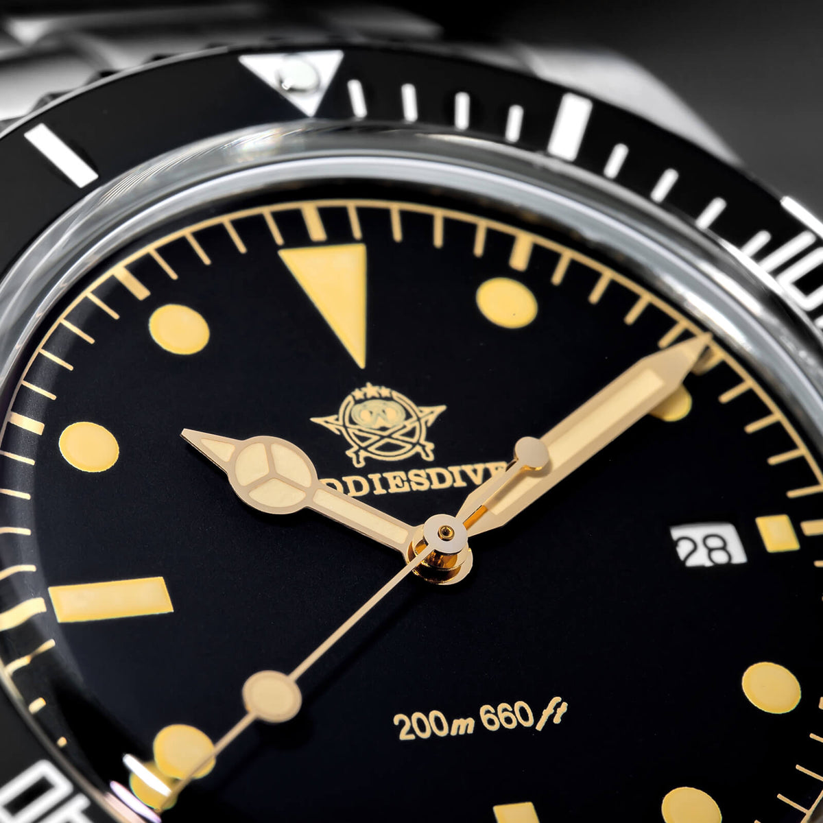 ADDIESDIVE Orologio al Quarzo da 39 mm con Lunetta Girevole Bidirezionale AD2072