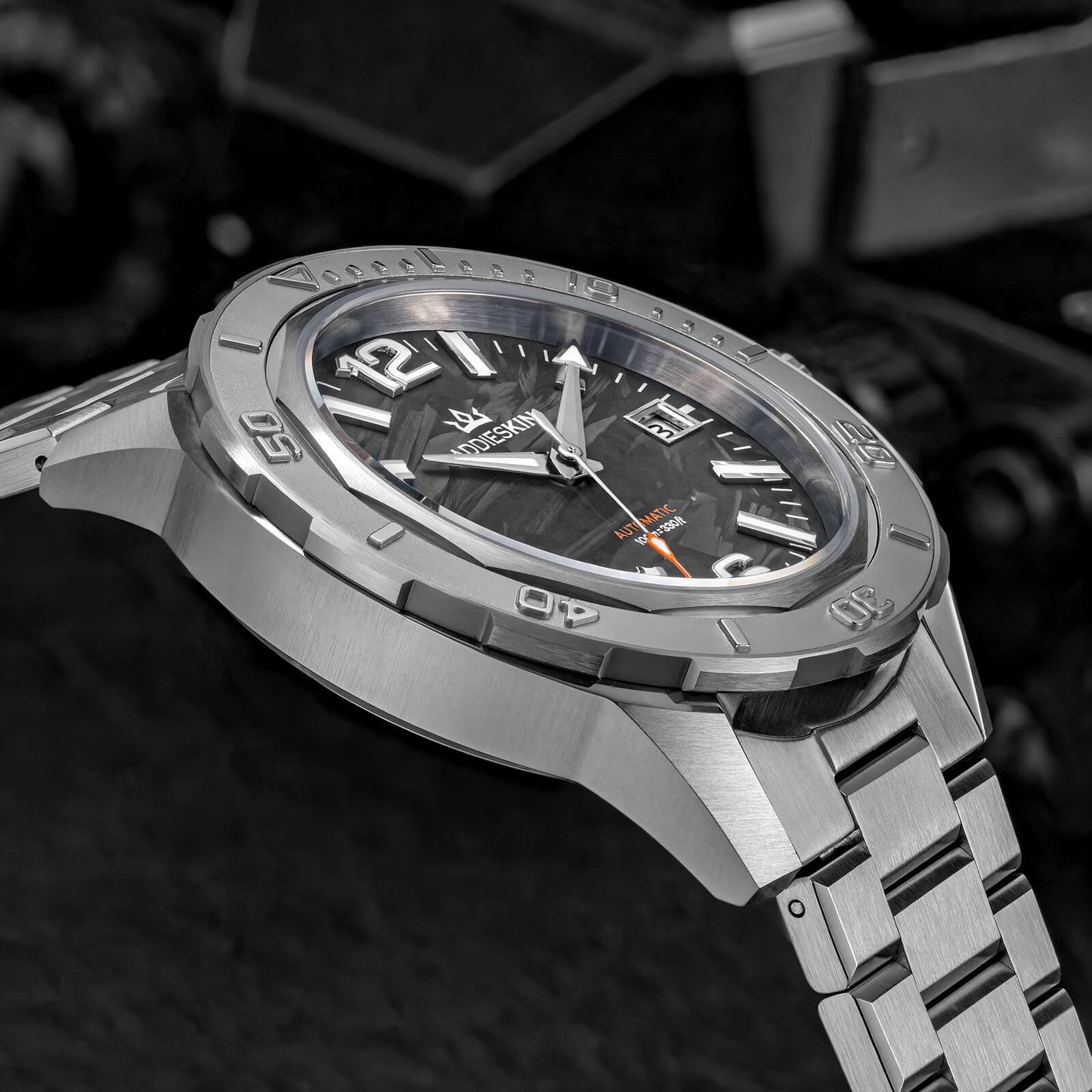 Orologio da uomo automatico AddiesKIN K007 “Carbon Luxe” con movimento 9015