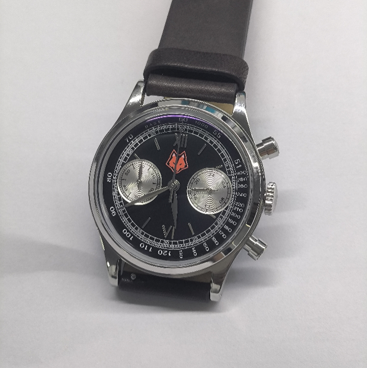 Esclusiva Addiesdive: logo personalizzato sul quadrante del tuo orologio in qualsiasi colore