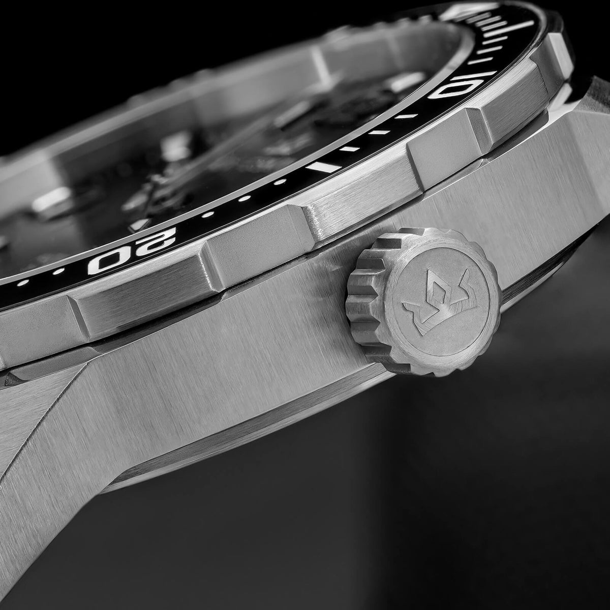 AddiesKIN Orologio da uomo di lusso 40 mm con movimento Miyota 9015 – Modello K009
