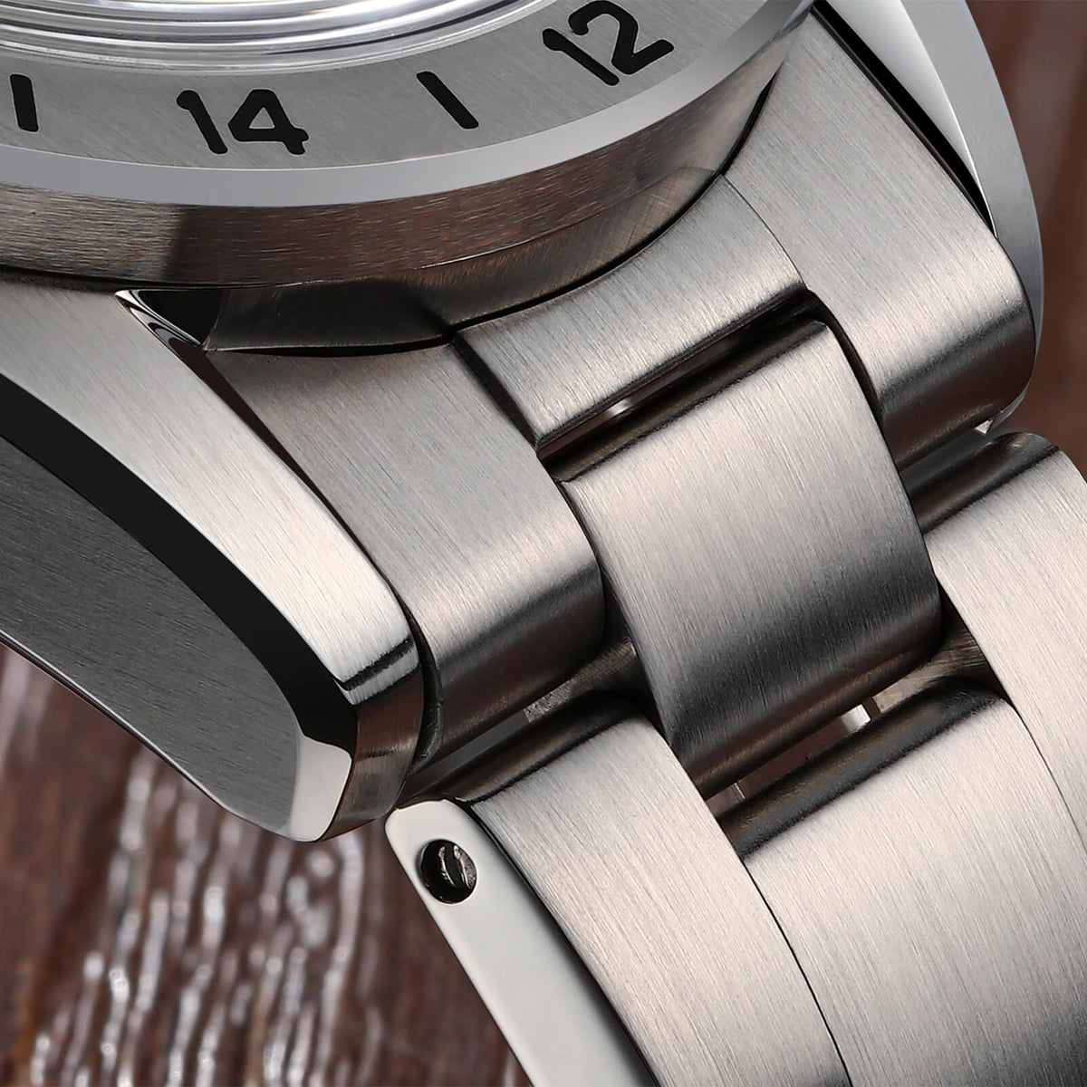 🔥SALDI D'AUTUNNO 🔥 ADDIESDIVE Orologio GMT al quarzo da 38 mm con movimento RONDA 515 (AD2548)